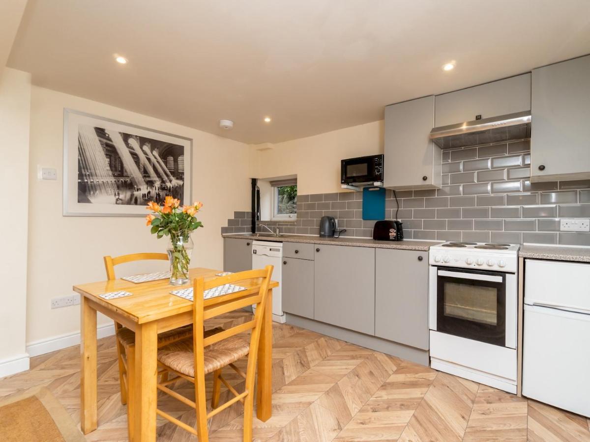 Pass The Keys Lovely 1 Bed Apartment With Free Parking Bath Luaran gambar